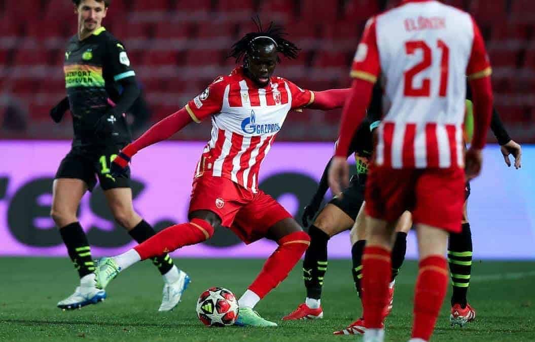 🇸🇳 Ndiaye C., le buteur sénégalais qui propulse l’Étoile Rouge Belgrade