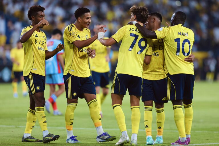 Al Nasr s’impose 5-1 contre Al Riyadh : fin de série pour Sadio Mané