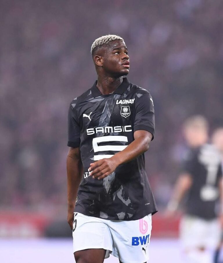 Le Barça veut freiner le transfert de Mikayil Faye en Serie A