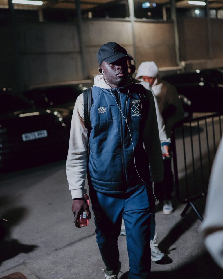 Premier League – Leeds s’impose face à West Ham d’El Hadji Malick Diouf (2-1)