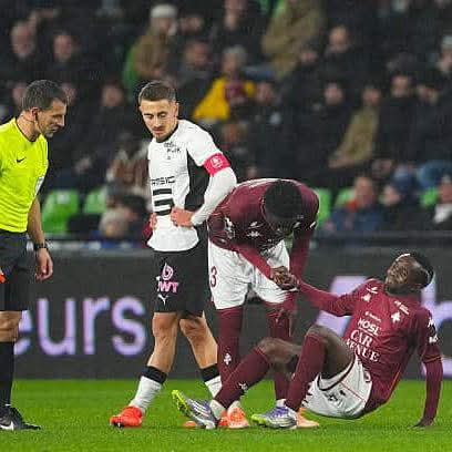 🎙️ FC Metz : Le Mignan Se Veut Rassurant pour Sabaly et Justifie l&rsquo;Attaque sans Habib Diallo
