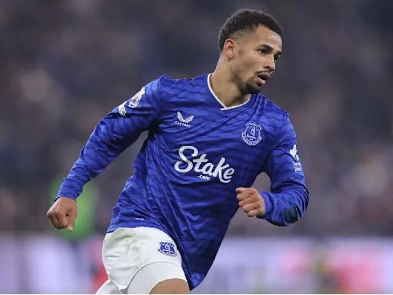 Old Trafford, le théâtre des rêves d’Iliman Ndiaye